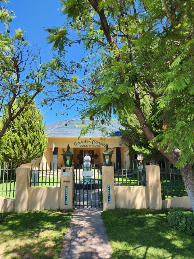 Garden Corner Guesthouse Beaufort West Esterno foto