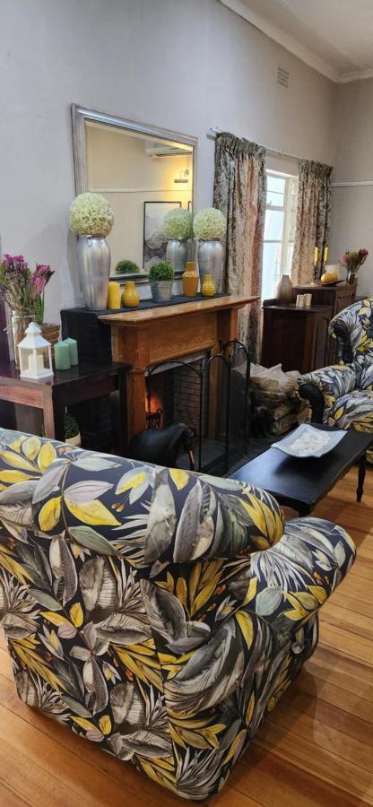 Garden Corner Guesthouse Beaufort West Esterno foto