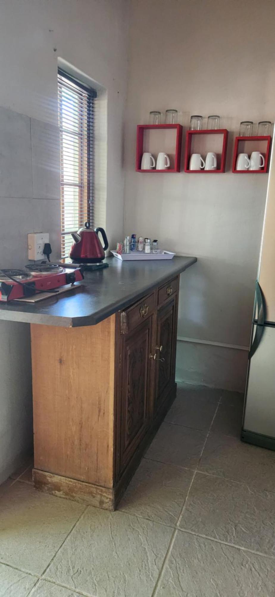 Garden Corner Guesthouse Beaufort West Esterno foto