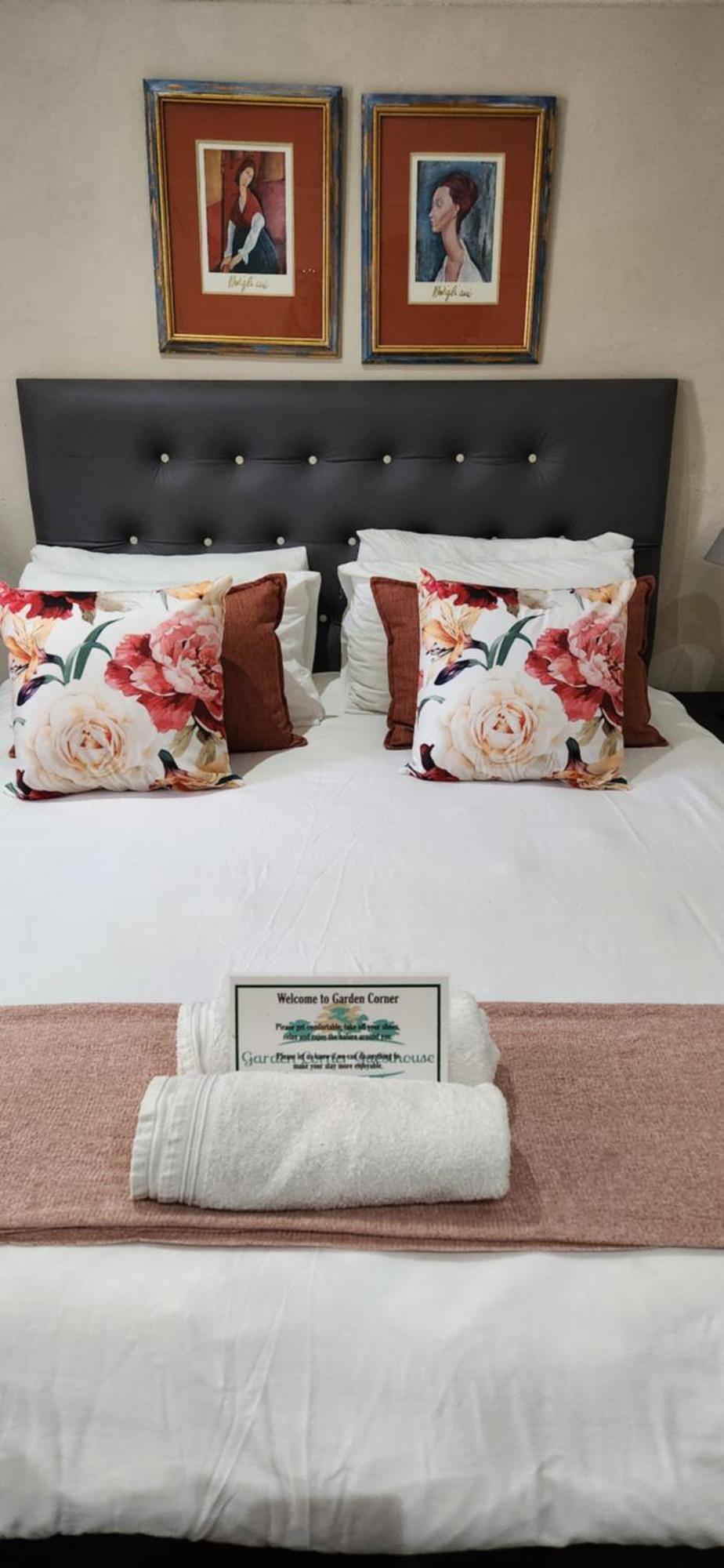 Garden Corner Guesthouse Beaufort West Esterno foto